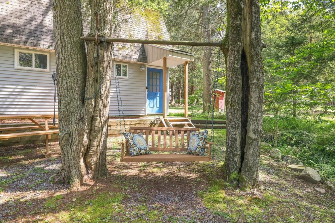 Poconos Year Round Bliss Holiday home